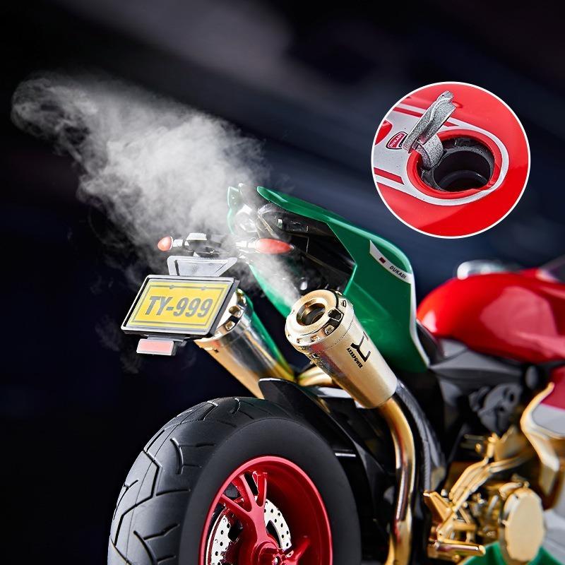 Simulation Spray 1:9 Ducati 1199 Super Motorcycle Alloy Model Diecast Collection Miniature Voiture Gift for Boyfriend Home Decor