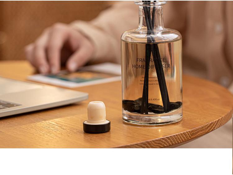 Rattan Glass Aromatherapy Diffuser: Flameless Essential Oil Decor for Home, Bedroom & Hotel