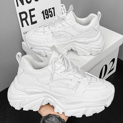 "Tendencia Primavera 2024": Zapatos ligeros, transpirables y cómodos para papá para caminar"