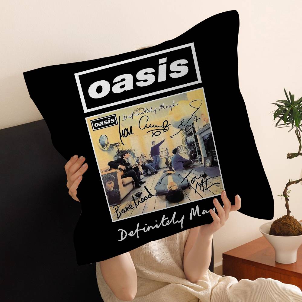 Band T-Regnet Cool Oas Kuddfodral Tecknad Soffa Dekorativt Hem Dubbelsidig Tryck Kort Plysch Söt Kuddfodral