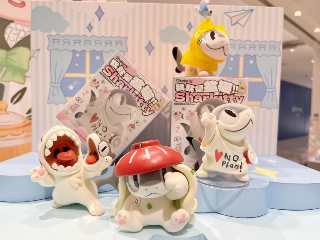 New Genuine Sharkitty Ver.1 Series Flocking  Kawaii Animal Figure Surprise Box Desk Decor Ornament Birthday Gift