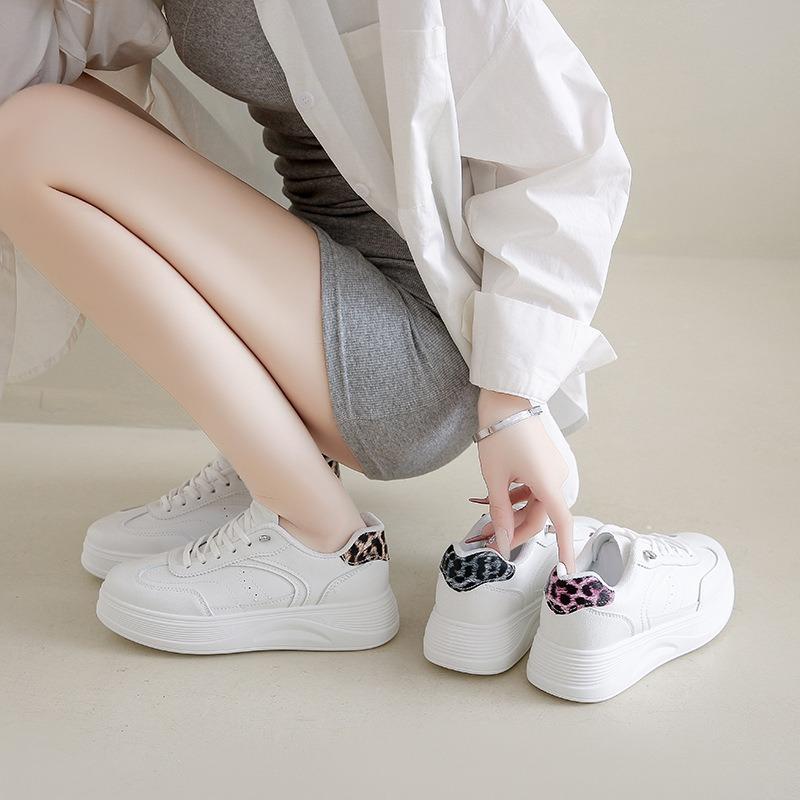 Autumn new breathable little white shoes female students platform versatile casual sports board shoes