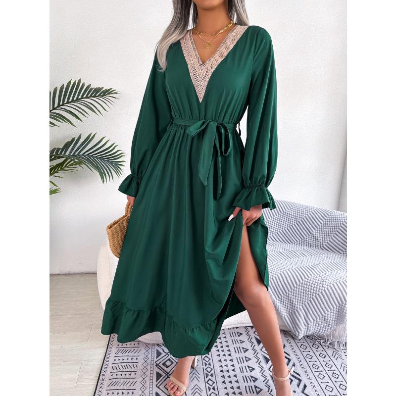 Women's Autumn-winter Style V-neck Lace Pinched Waist Long Dress