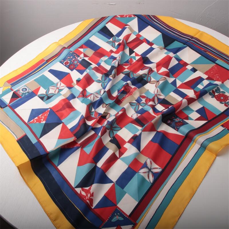 Women's Robin Print Chiffon Square Scarf