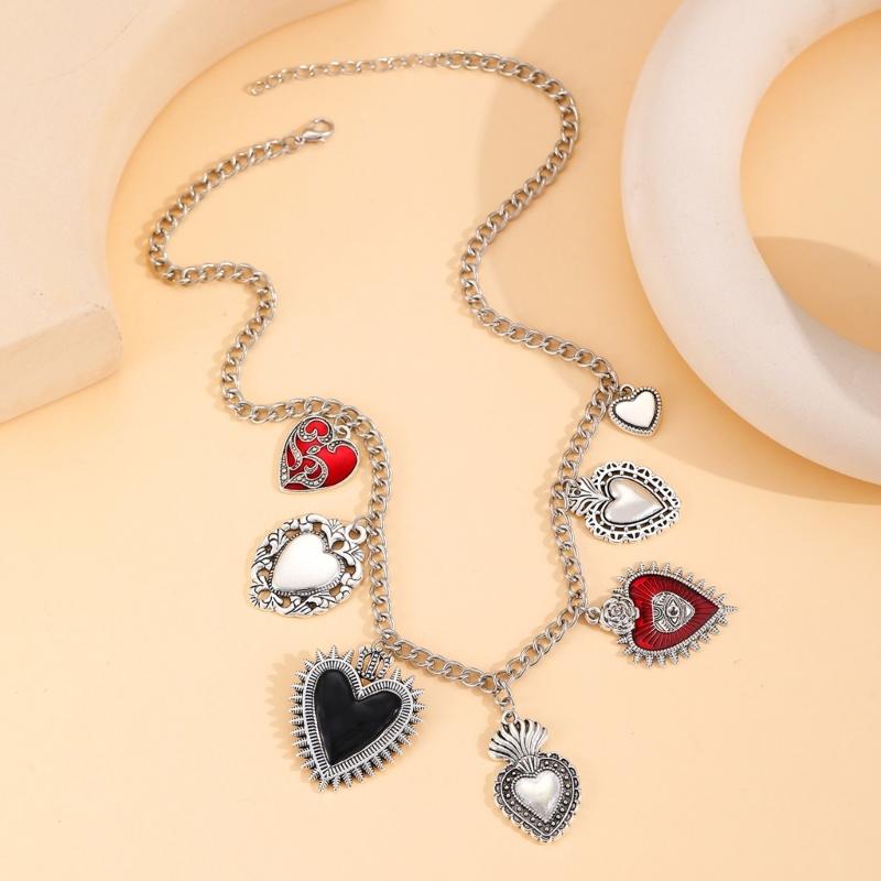 Fashionable Gothic Chunkies Chain Necklace With Flaming Heart Charm and Evil Eyes Pendant for Halloween Jewelry