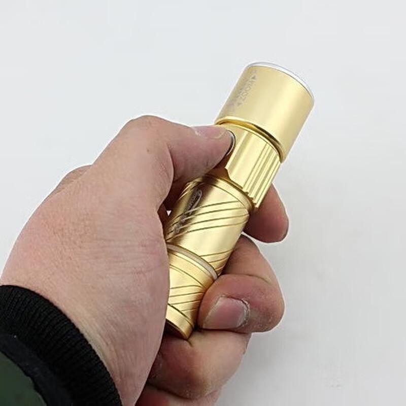 Q5 Mini USB Rechargeable Zoom Flashlight