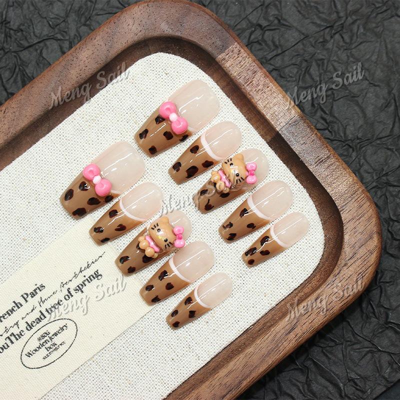Brown Pink Kitty Press-On Nails: High-End Cartoon Leopard Print Color Block Nail Art Tips Medium