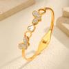 Luxuriöses Schmetterlingsarmband Schmuck aus Edelstahl Funkelnde Strasssteine Armreifen Trendiges Armband in Goldfarbe Für Damen Geschenk für Mama