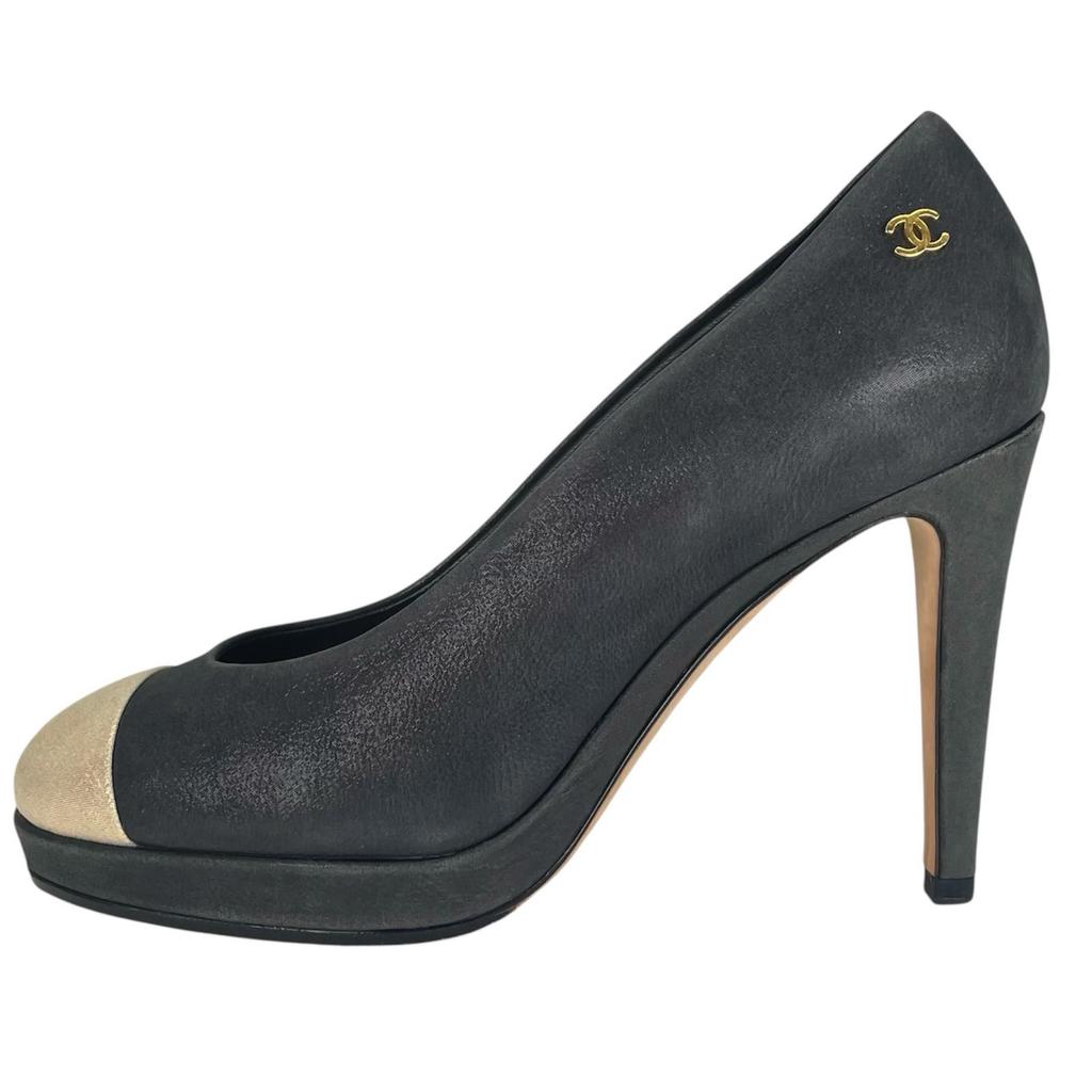 Great CHANEL pumps COCO Mark round toe Black beige leather Women 35 G30389 Used