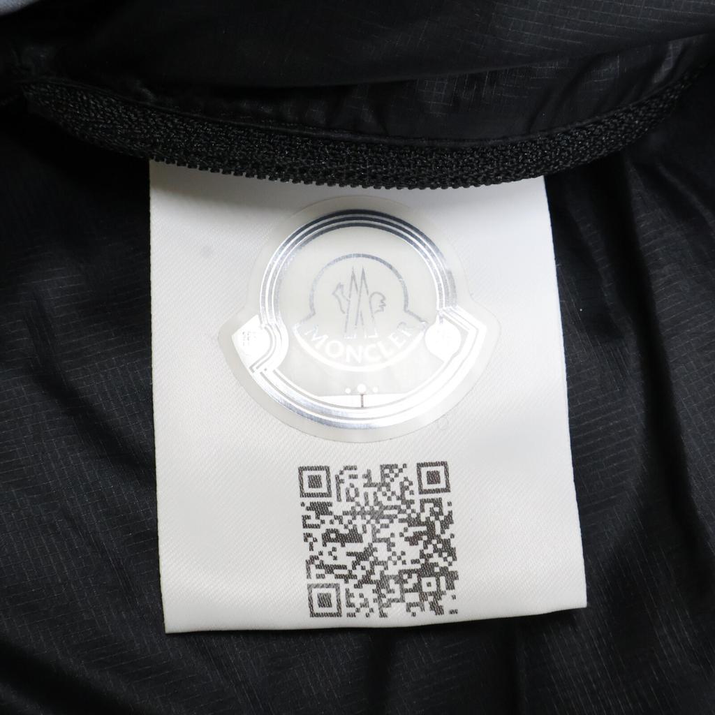 Moncler GENIUS2 x AND WANDER BUNKYO Chaqueta de plumón Chaqueta 4 grisUsado