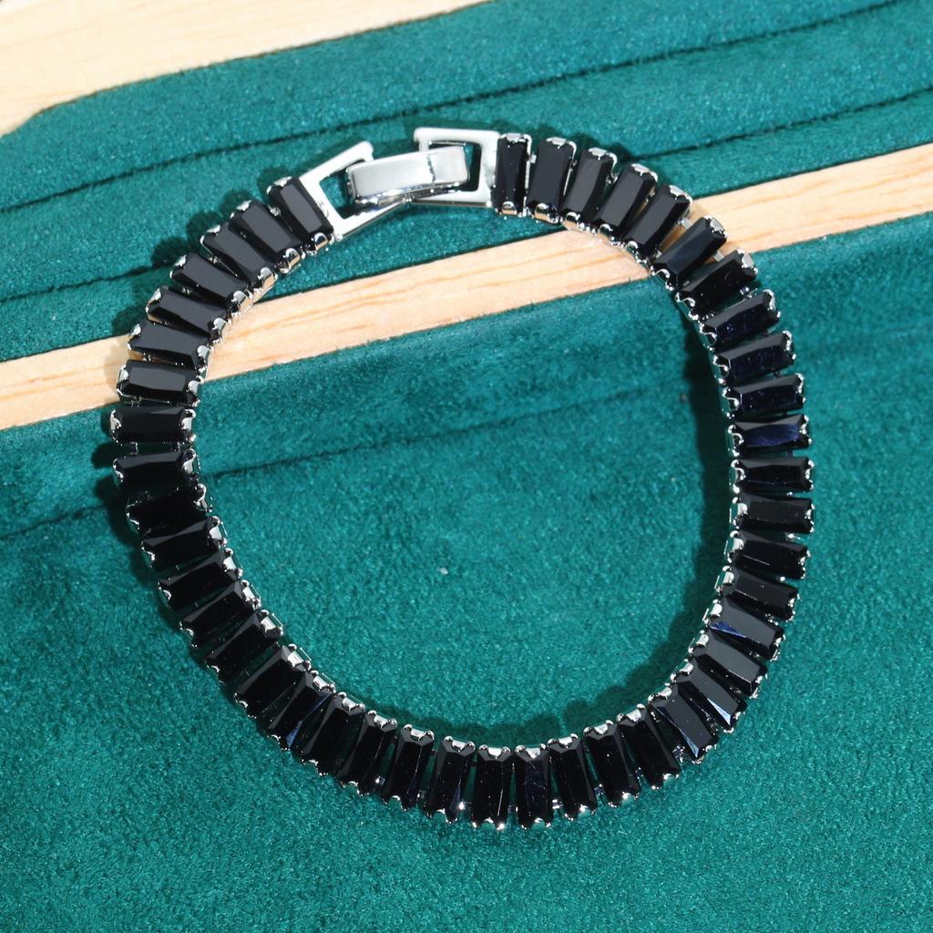 Fashionable New Jewelry Fashion AAA Zircon Bracelet Stand Alone Hot Sales