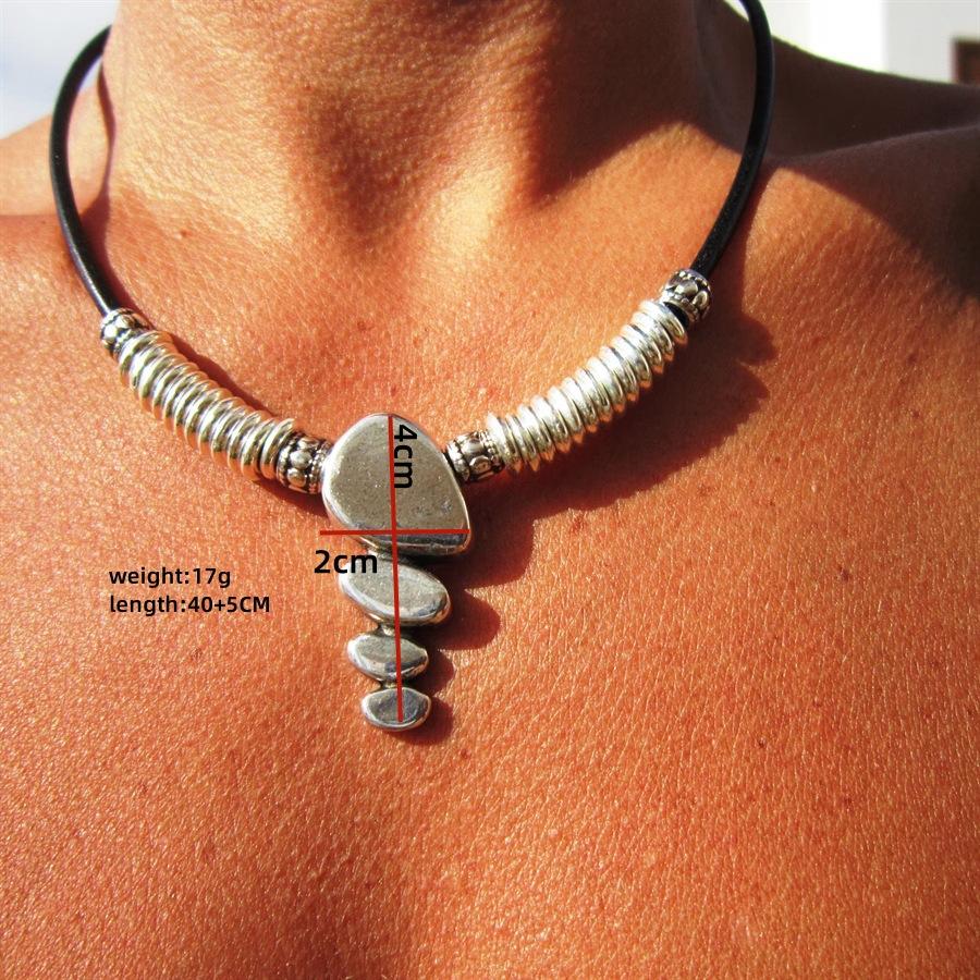 Literary Retro Alloy CCB Cowhide Rope Choker Necklace Female Personality Antique Silver Collarbone Chain