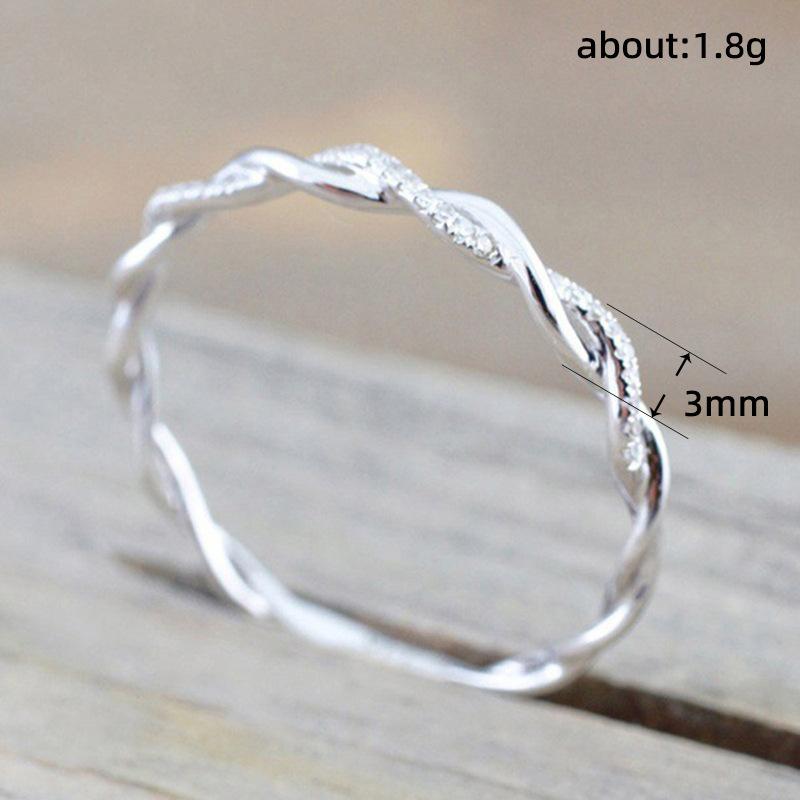 Twist Rope Ring, Exquisite Micro-Inlaid Zircon Strip Ring, Fashionable Self-Discipline Personalized Tail Ring