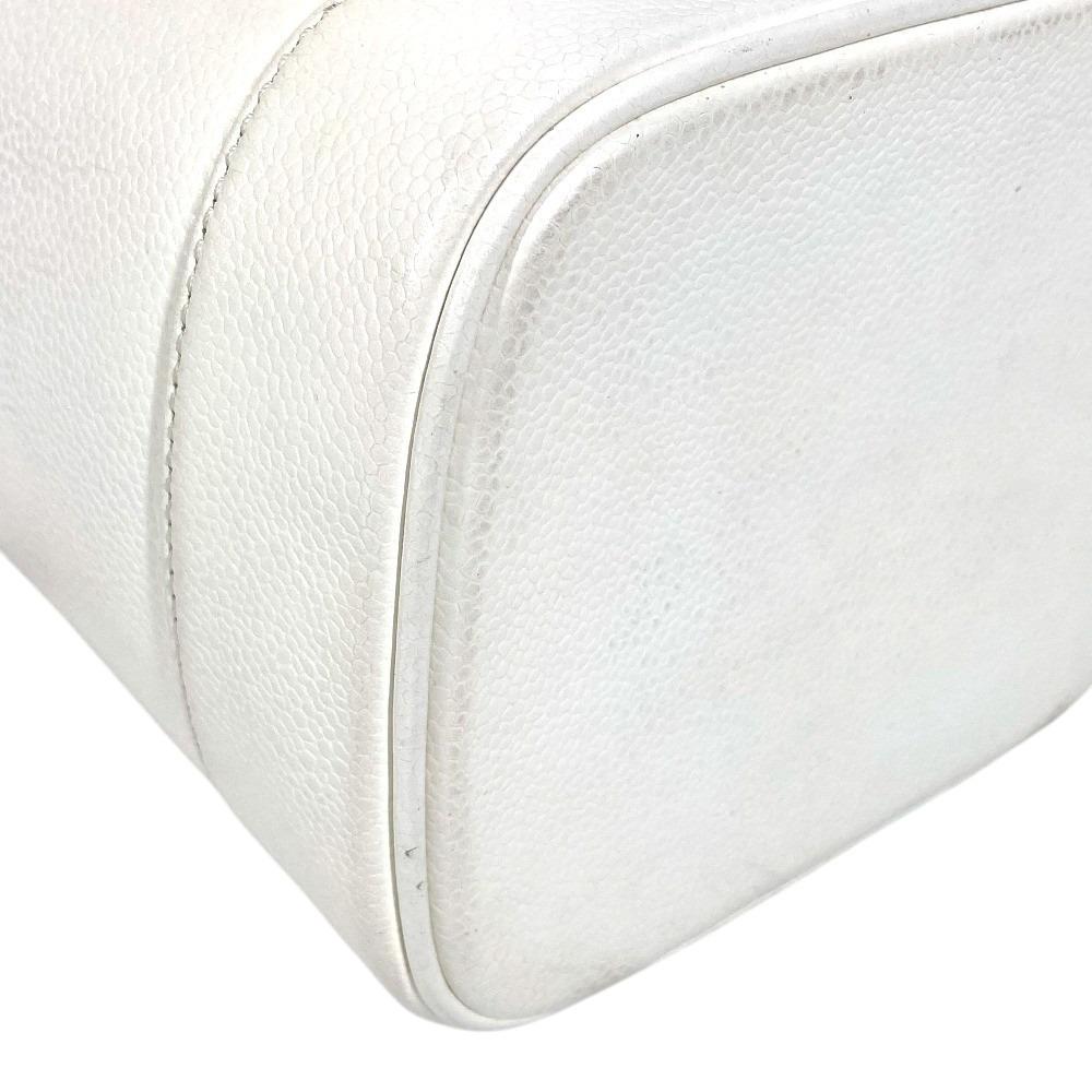 CHANEL A01998 logo vanity Bag Vanity Pouch Hand Bag Caviar Leather White