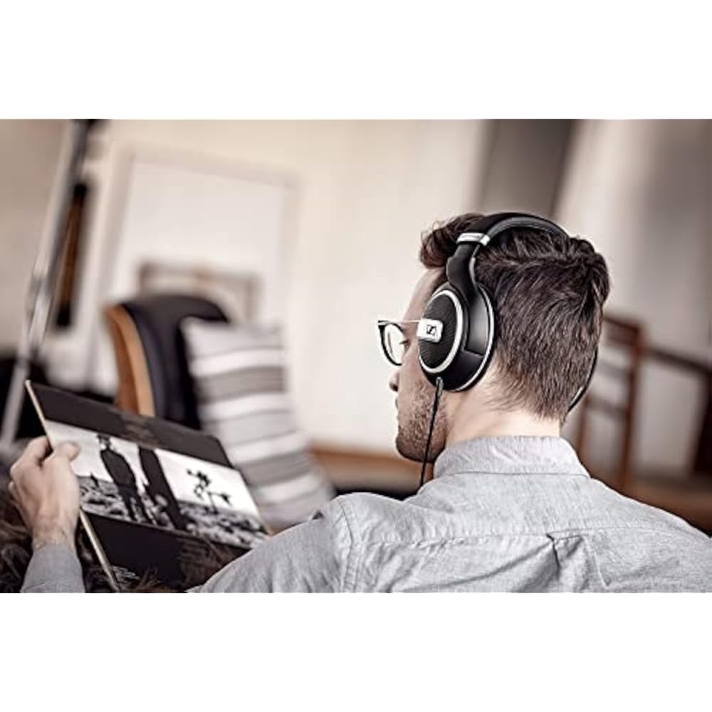 Sennheiser HD 599 SE Open End Studio Headphones, Wired Headphones, Premium Design, Natural and Ba...