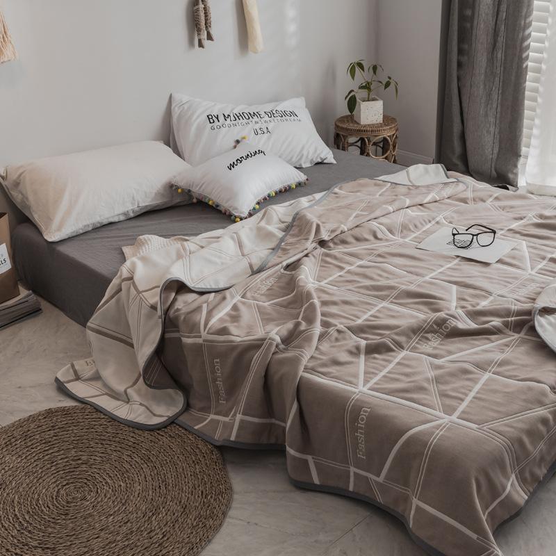 The New Cotton Six-layer Gauze Towel Quilt Is A Single Double Air Conditioning Blanket, A Cotton Sofa Towel, A Four-season Lunch Break Blanket