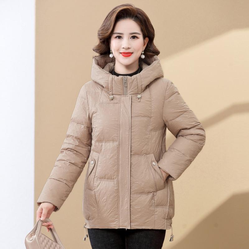 New Mother Winter Down Jacket Medium and Old Women's Clothing Year Old 0 Fashion Hooded White Duck Down Jacket
