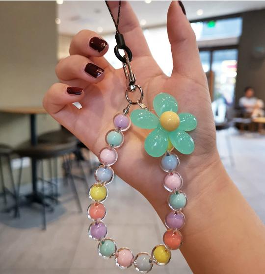 

Women Anti-Lost Phone Keychain Lanyard Short Wrist Strap with Colorful Macaron Beads Pendant