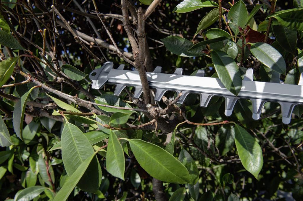 KARCHER Hedge Trimmer HGE Set Yellow 18-50 3.137-126.0 Black,