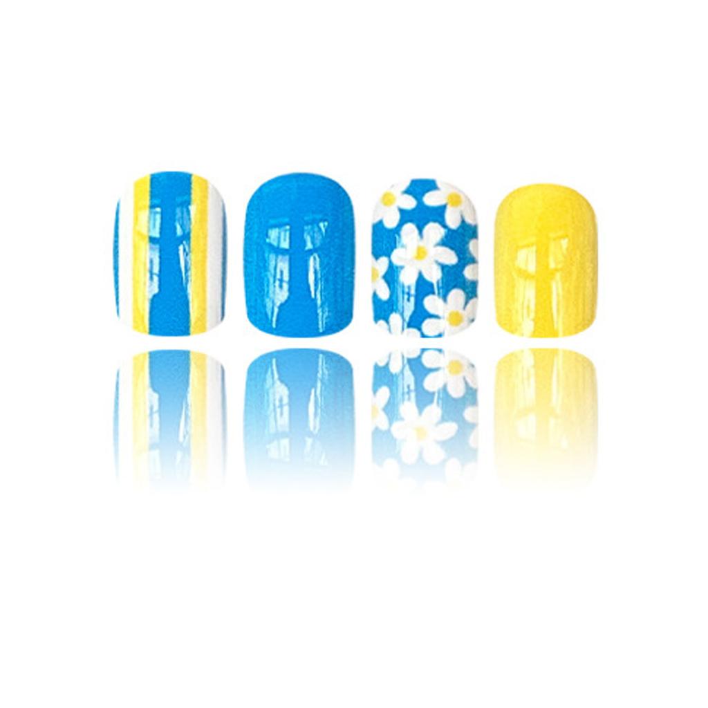 24 Pcs Lovely Flowers False Nail Solid Color Artificial Nail Simple Full Cover Stick on Nail Short Square Press On Nail
