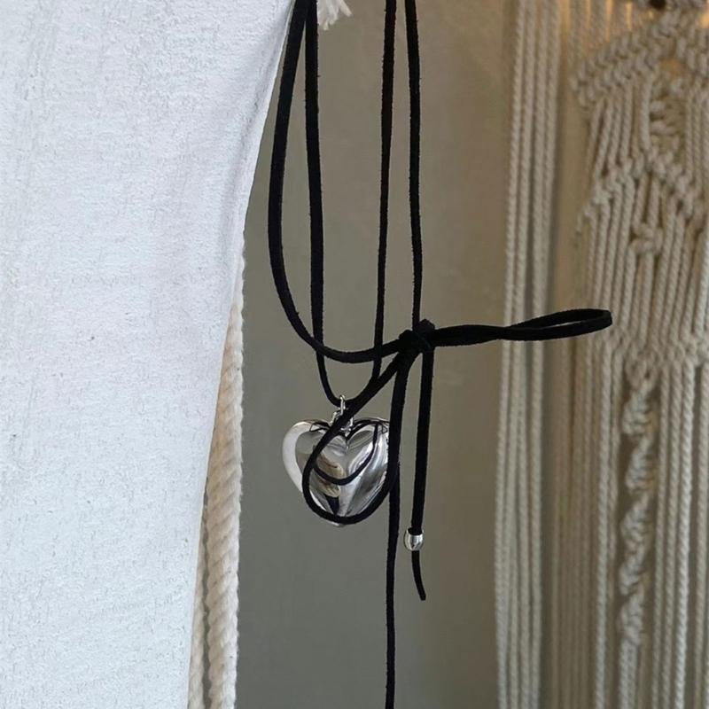 Heart Pendant Collar Necklace Long Rope Bow-Tie Choker Necklace Fashion Jewelry Neck Tie Clavicle Chain Necklace