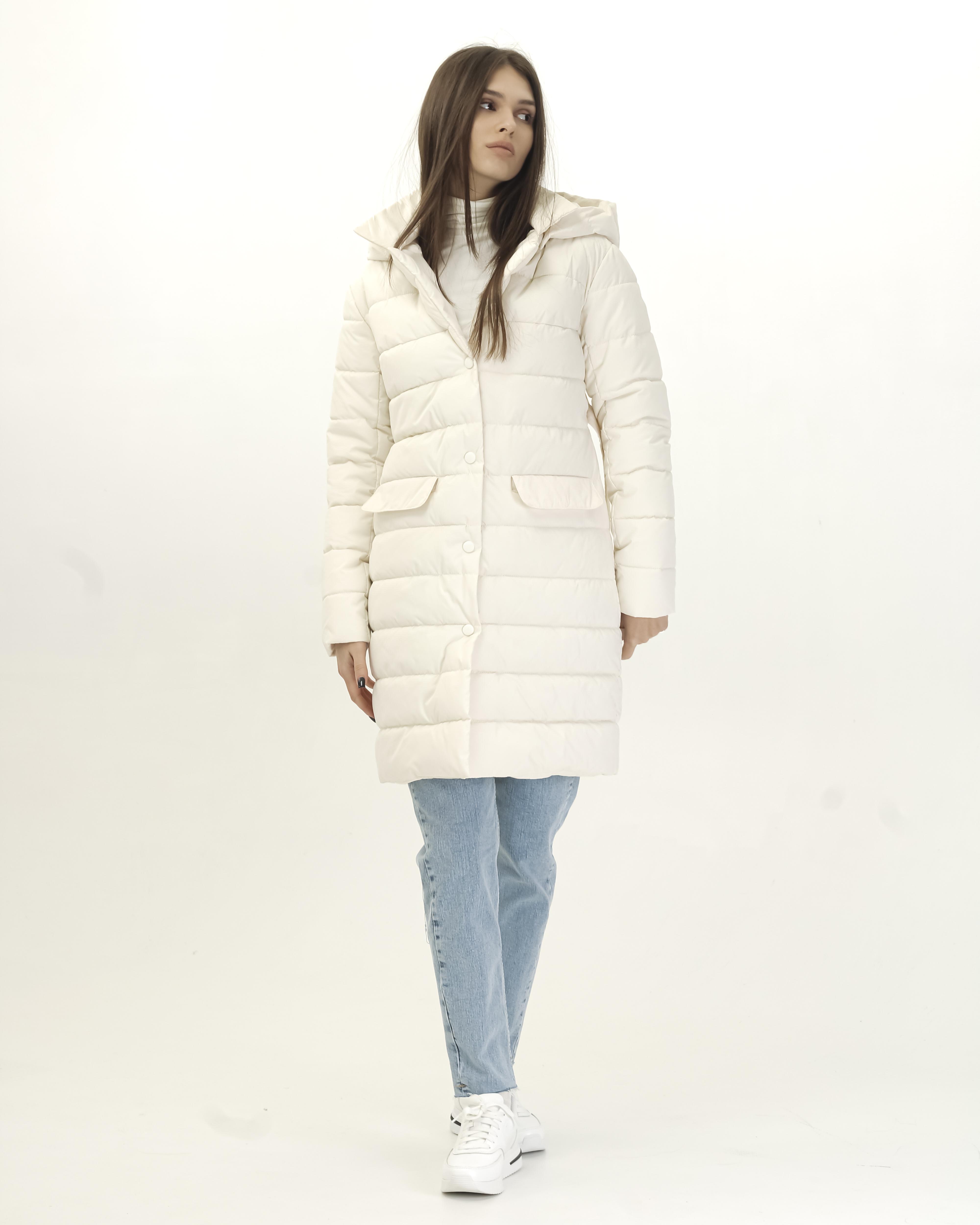 

Куртка Julia 6000 42 молочна 48 теплим білим кольором