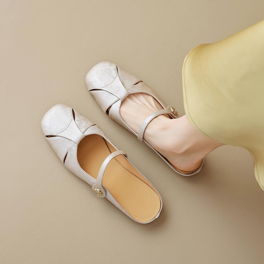 Hollow temperament Baotou cool half slippers women's summer wear 2025 new summer lazy Chinese camellia Muller shoes