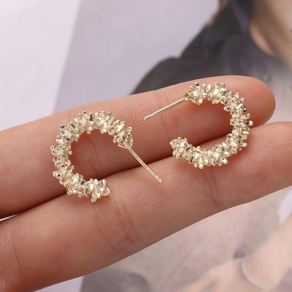New Fashion Trend Unique Design Elegant Exquisite Irregular C Shape Earrings Female Jewelry Party Gift