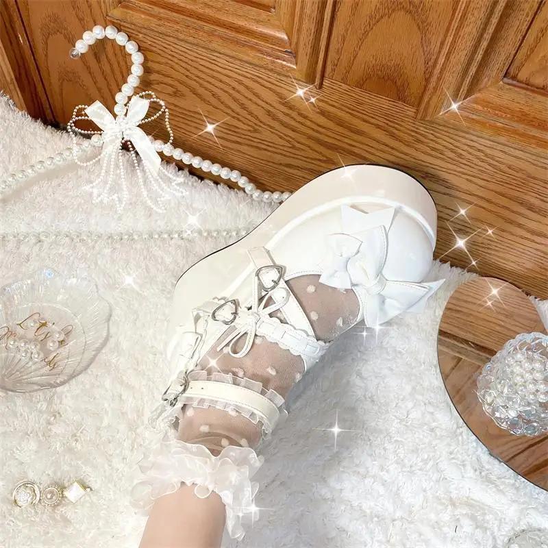 Fashion Lace Bowknot White Lolita Shoes for Women 2025 Heart Buckle Platform Mary Janes Woman Japanese Style Patent Leather Jk Shoes