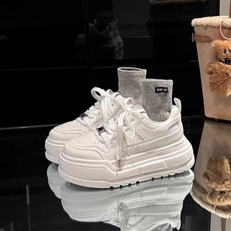 Drinking milk sheepskin home heightening casual little white shoes women's spring new versatile thick baseplate shoes women