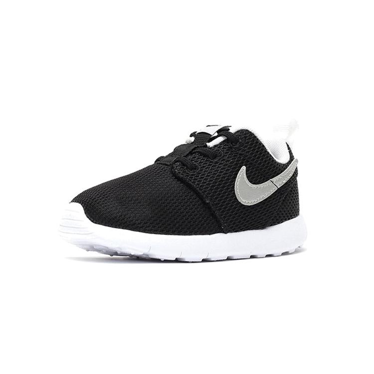 Nike Roshe One Oreo Slip Resistant Abrasion Resistant Low Top Running Shoes Black Infant And Toddler 749430-021