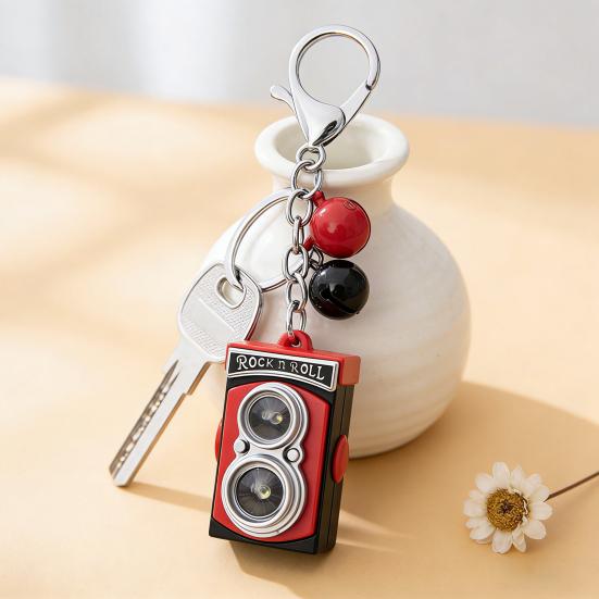 Keychain Lightweight Portable LED Sound Light Design Retro Camera Shape Key Chain Bag Backpack Keyring Pendant Accessory