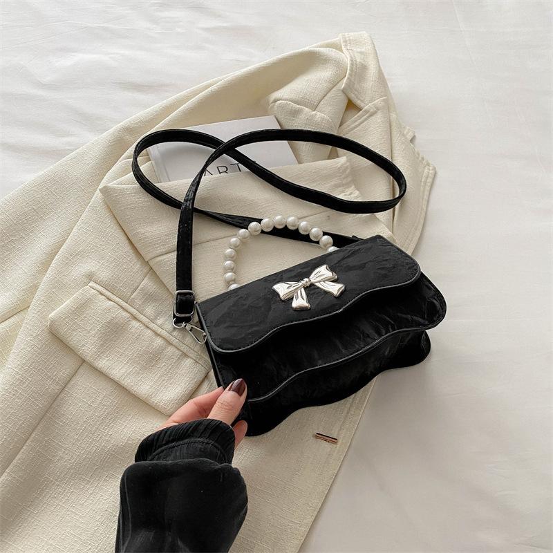 This Year's Popular Bow Small Bag Women's Trend New Foreign Style Spring and Summer Texture Small Square Bag Chain Messenger Bag