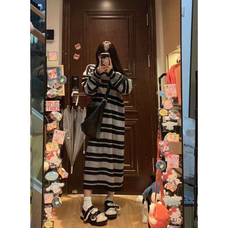 

Lazy wind striped sweater knitted dress loose medium and long autumn and winter new base with knee-length skirt S серый