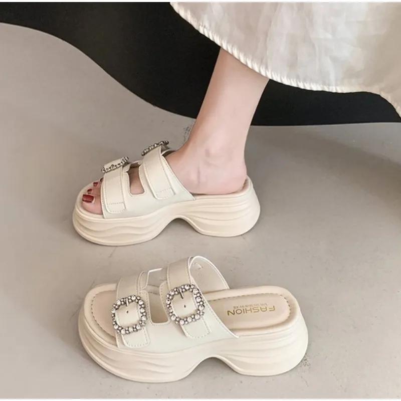 

Fashion luxury Female Slides Ladies Platform Slippers 2025 Summer Retro Concise Women s flip-flops Pantofle Platfor chanclas de mujer 35 бежевый