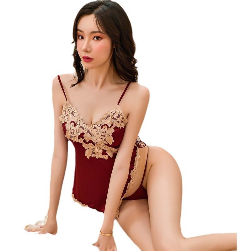 Sexy Inner Silk Pajamas Summer Suspender Pajamas V-neck Sexy Short Skirts Thin Loungewear Temptation Suit