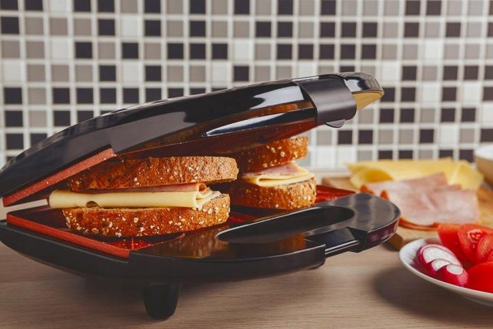 Opiekacz Ceramiczny Sandwich Toster Nieprzywierający Eldom St11 Mocny 750W