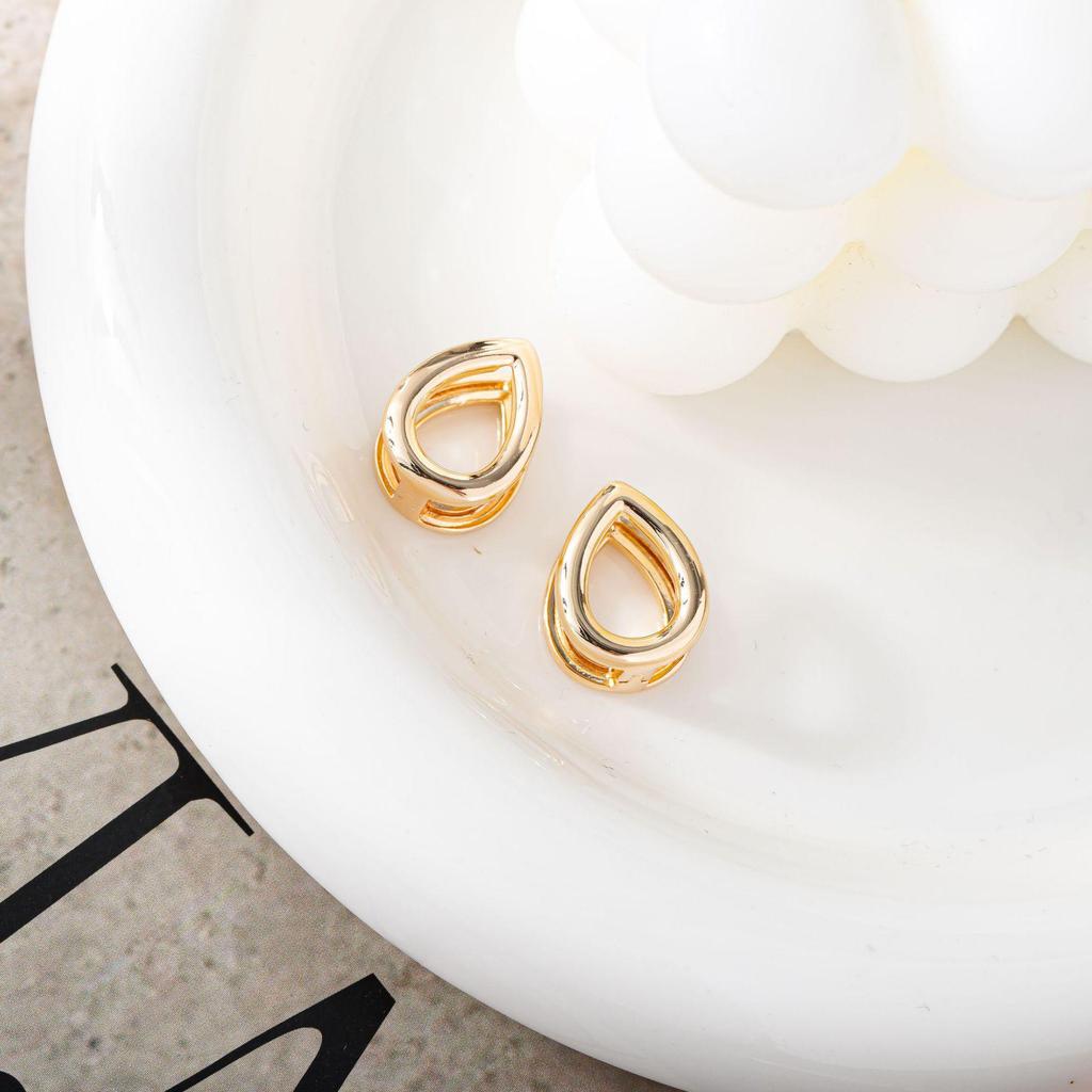 Metalllic Water Drop Double-Sided Ear Cuff Earrings - Light Luxury, High-End Feel, European American Style.