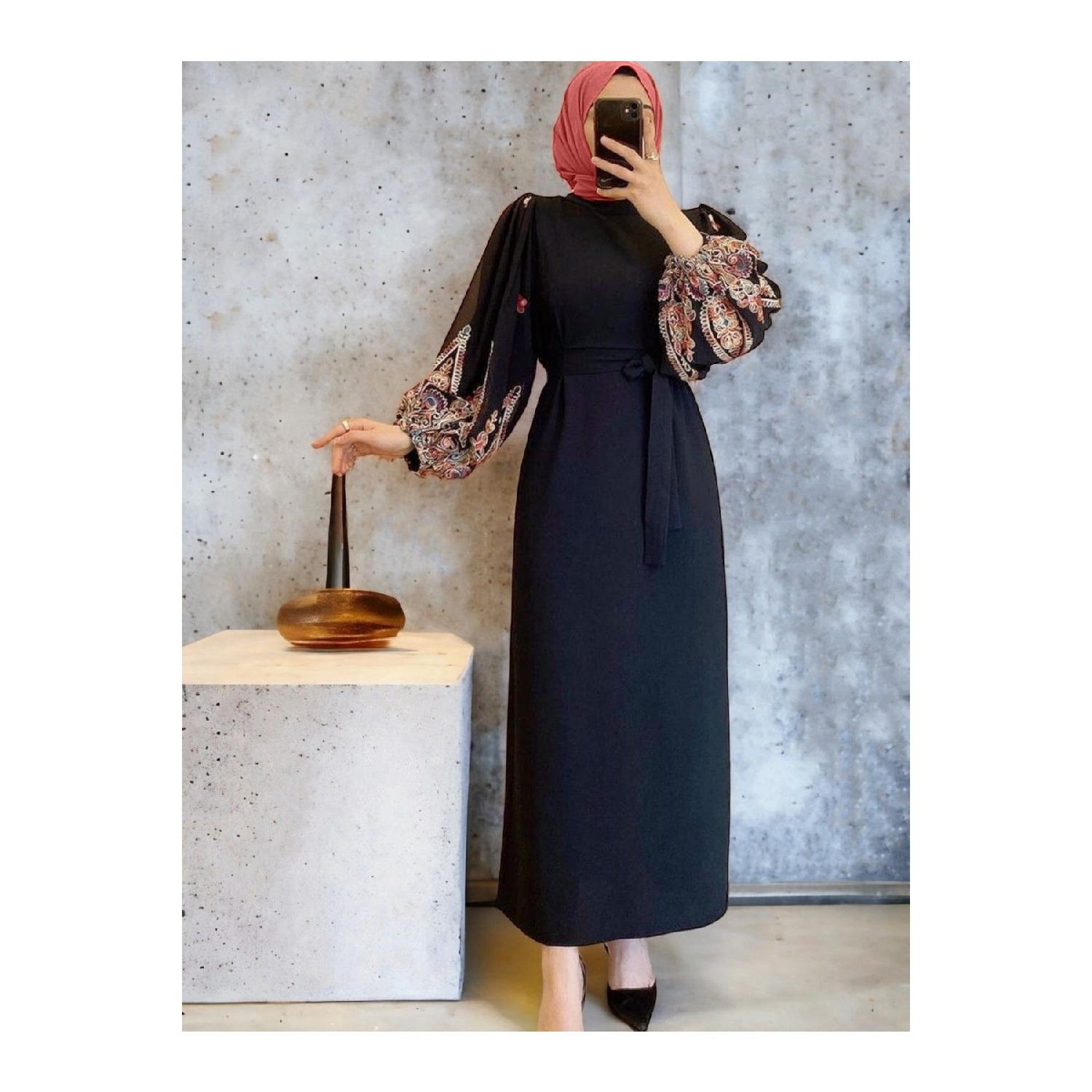 

Lace-up Pencil Dress With Embroidered Tulle On The Sleeves 38 чорний