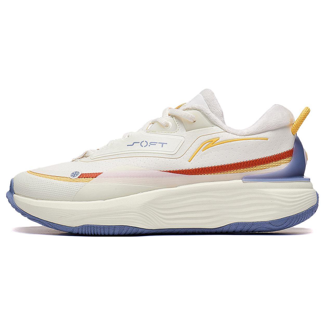 

LiNing SOFT WARM FLEECE Shock Absorbers With Slip Resistant Features Low Top Casual Shoes Women s White Fleece Lined AGLT124-3 36