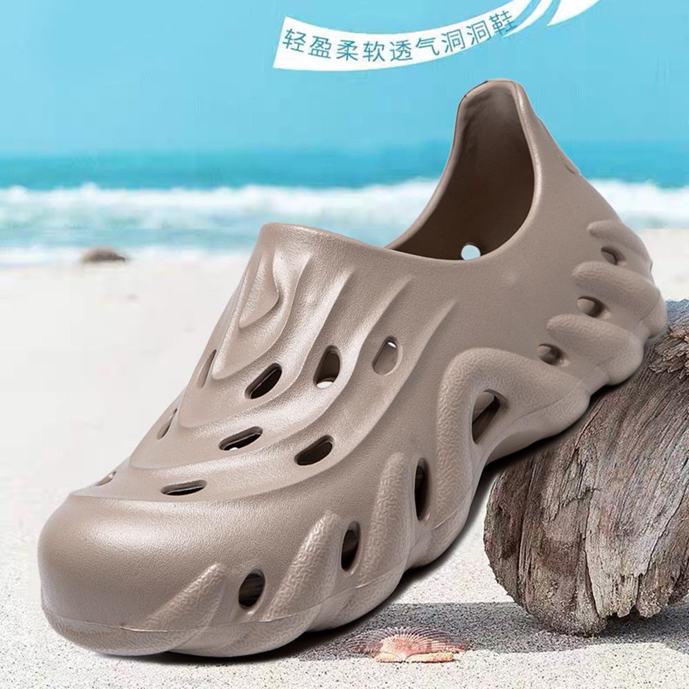 New shoes hole shoes casual sandals new light sports neutral sandals outdoor shoes