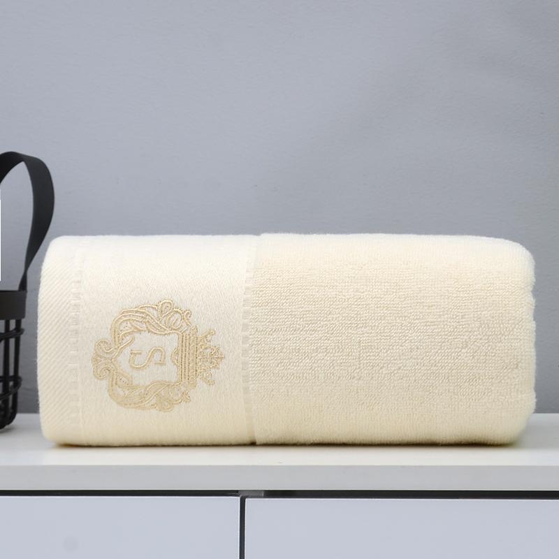 2pcs Christmas Towels Premium Black Hand Towels Cotton Soft Highly Absorbent Hotel & Spa Quality Hand Bath Towels Home Supplies