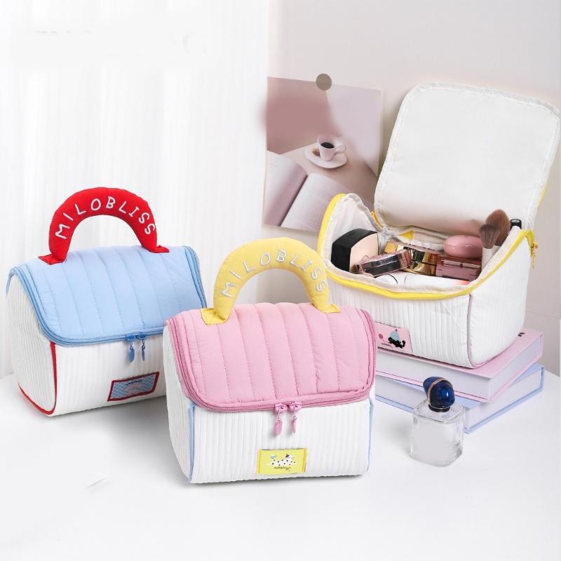 Cosmetic Bag Large Capacity Toiletry Bag Makeup Bag Skincare Storage Bag Lovely House Wash Bag for Women and Girls