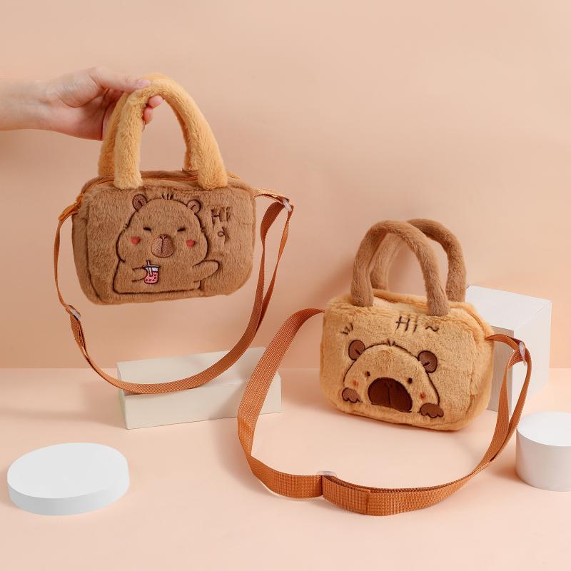 1 Piece Cute Crossbody Bag Animal Capybara Plush Handbag Cartoon Shoulder Bag For Children Couple Gifts