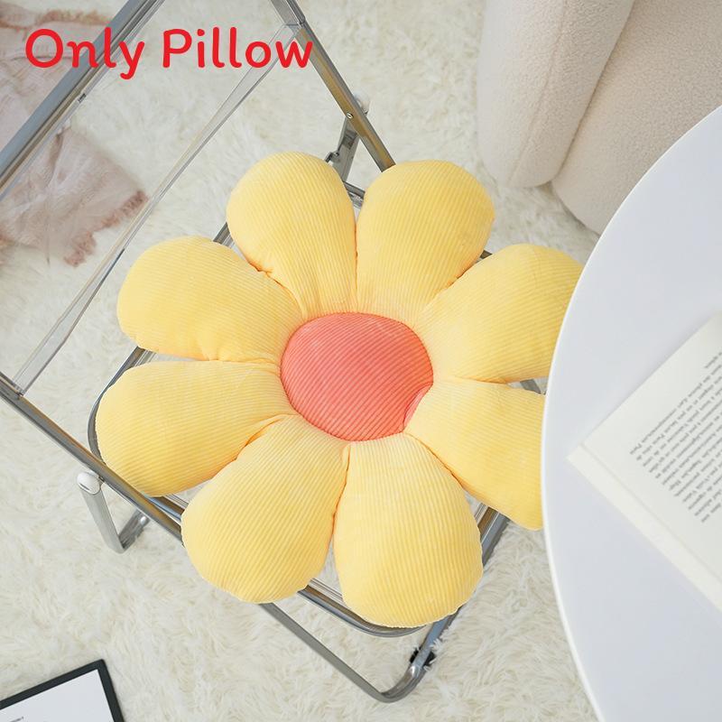 Plush Daisy Pillow With Pp Cotton Filling For Living Room And Bed Decor
