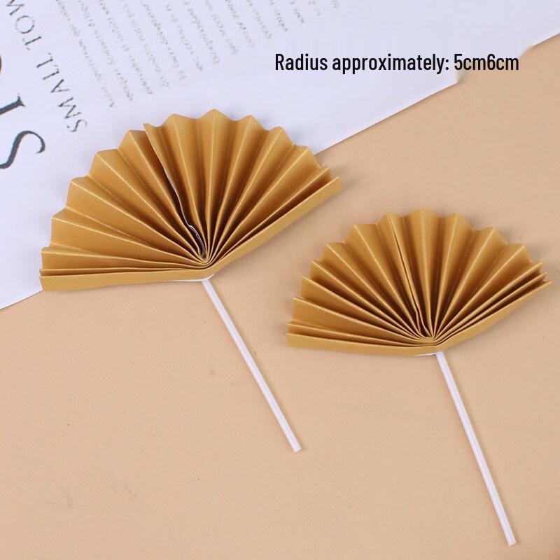 Складной веер LIEI в китайском стиле с изображением цветущей сливы