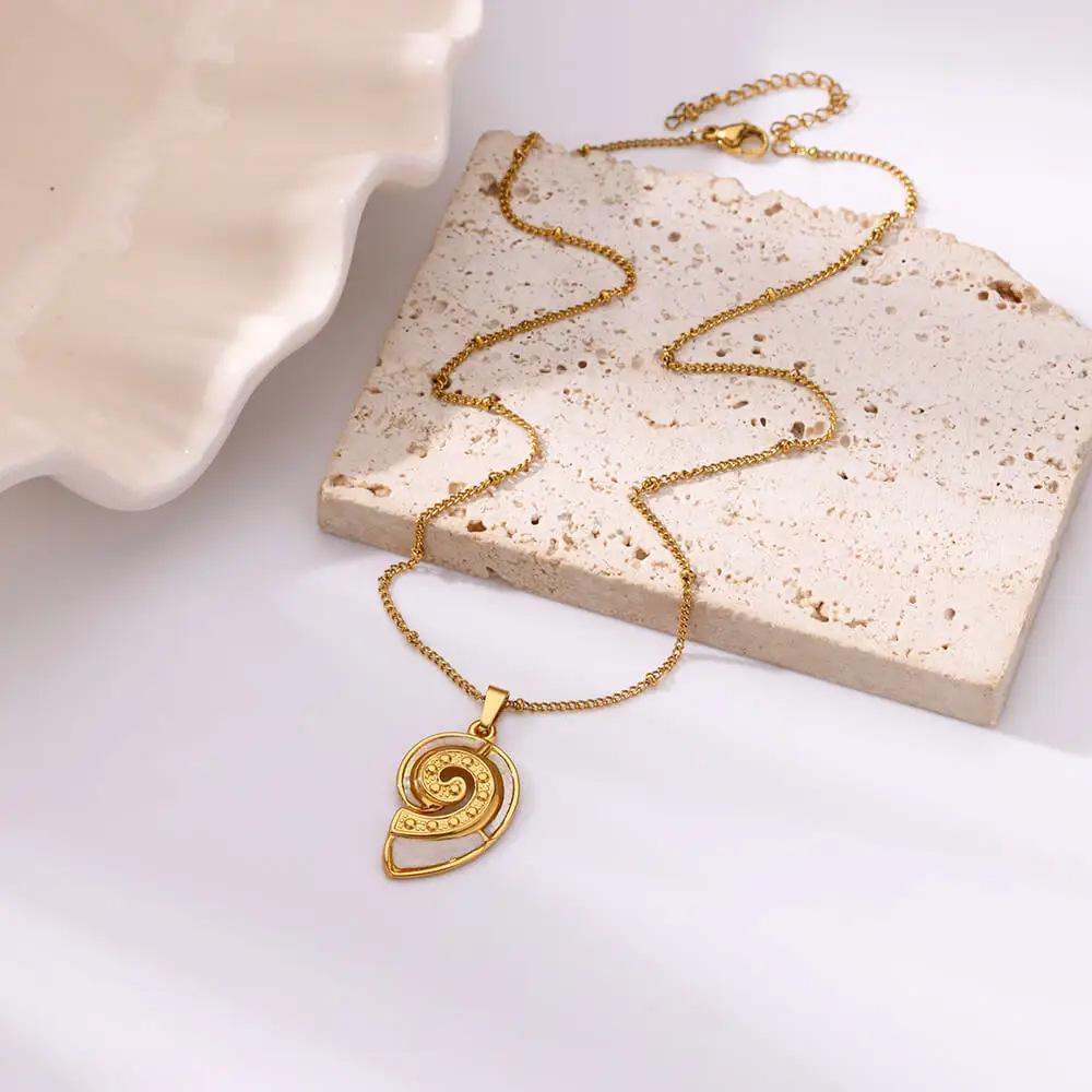 Drip Oil Bees Butterfly Cute Necklace For Women Gold Color Stainless Steel Turtle Charm Choker Christmas Jewelry Romantic Gifts