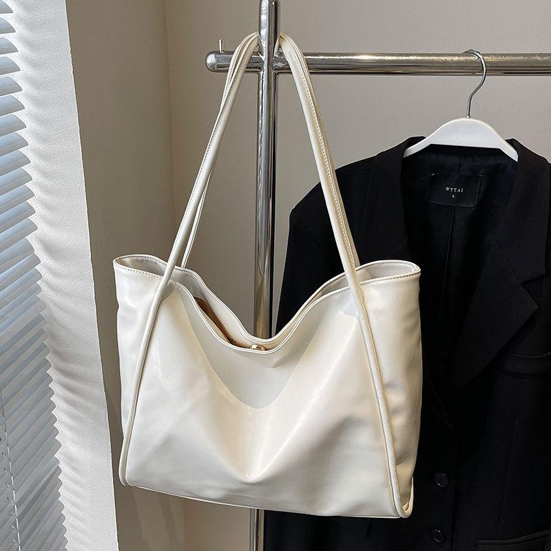 Casual simple style solid color soft leather large capacity tote bag fashionable versatile texture shoulder women's bag