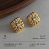 Vintage relief flower zircon pearl stud earrings three-dimensional texture court style commuting dinner light luxury temperament earrings