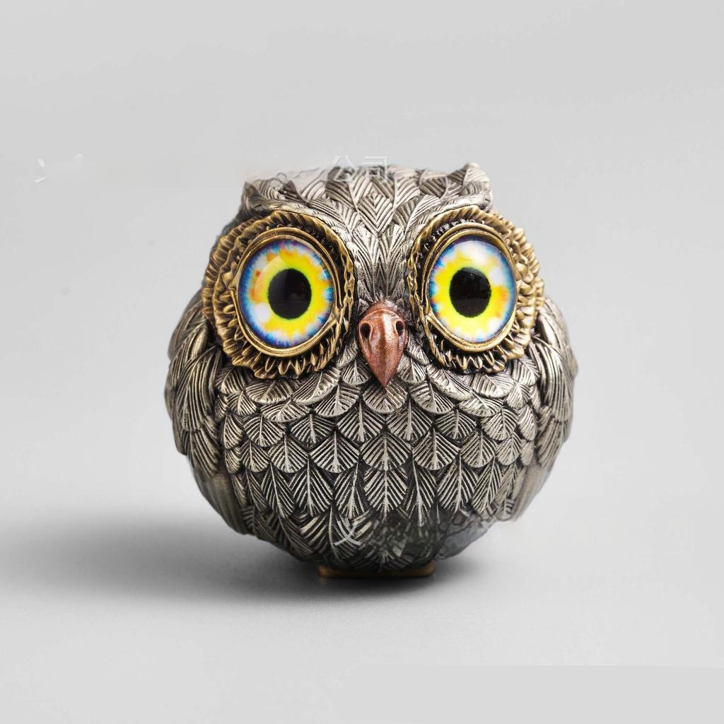 Vintage Big Glass Eyes Owl Beads Resin Figurine Pendant Home Living Room Garden Decorative Ornament For Animal Craft Lovers